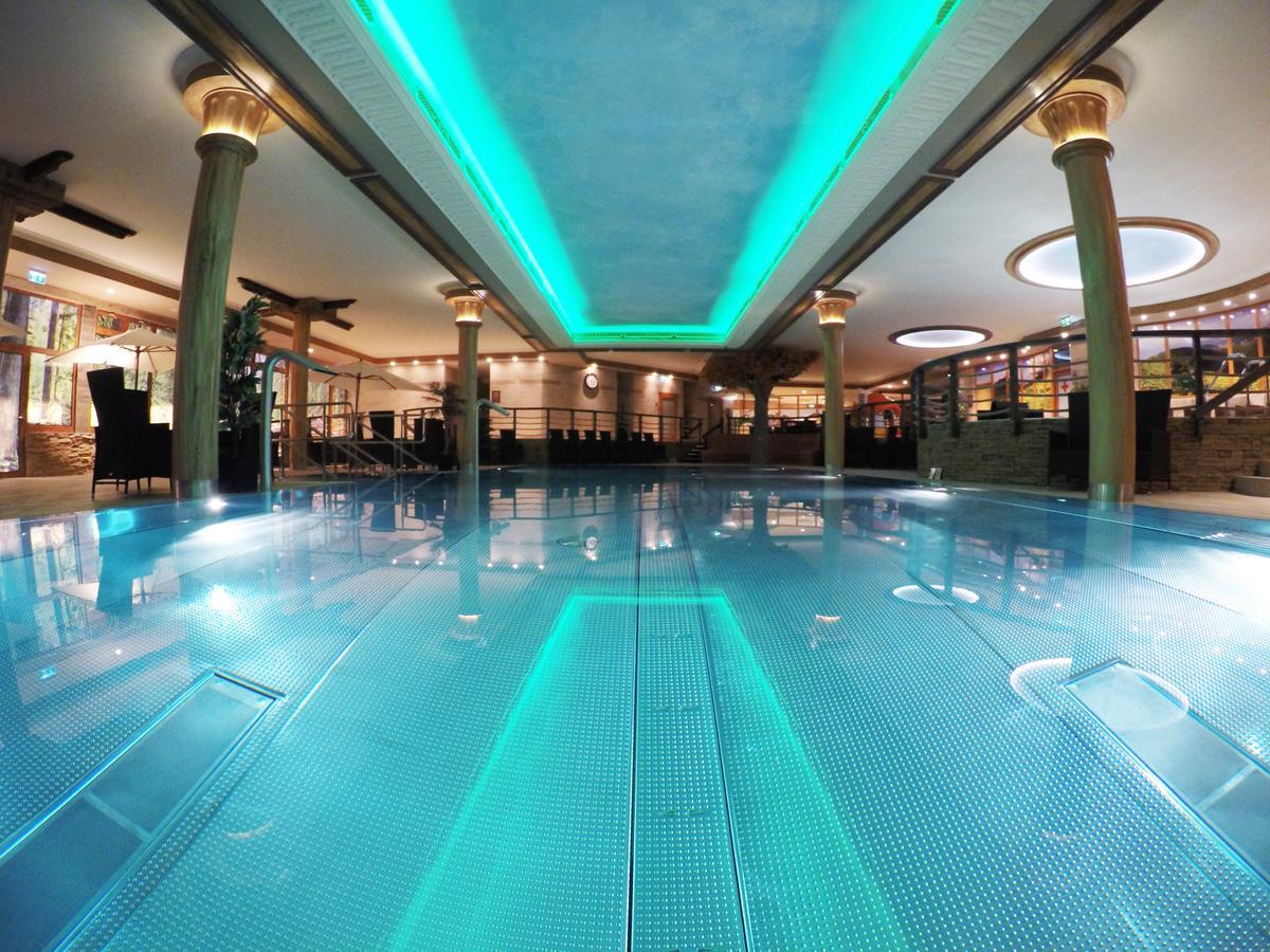 Aqua Sport*** Hotel Puchov Exterior photo